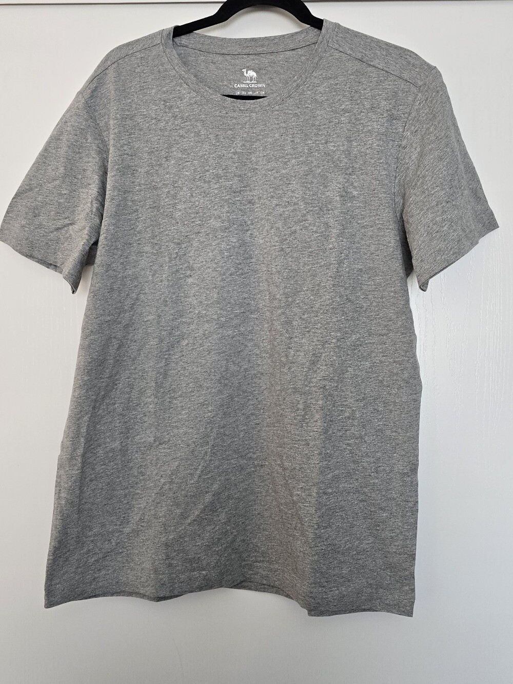 Camel Crown - (NWOT) Men's Basic Heather Grey 100% Cotton Crewneck T-Shirt